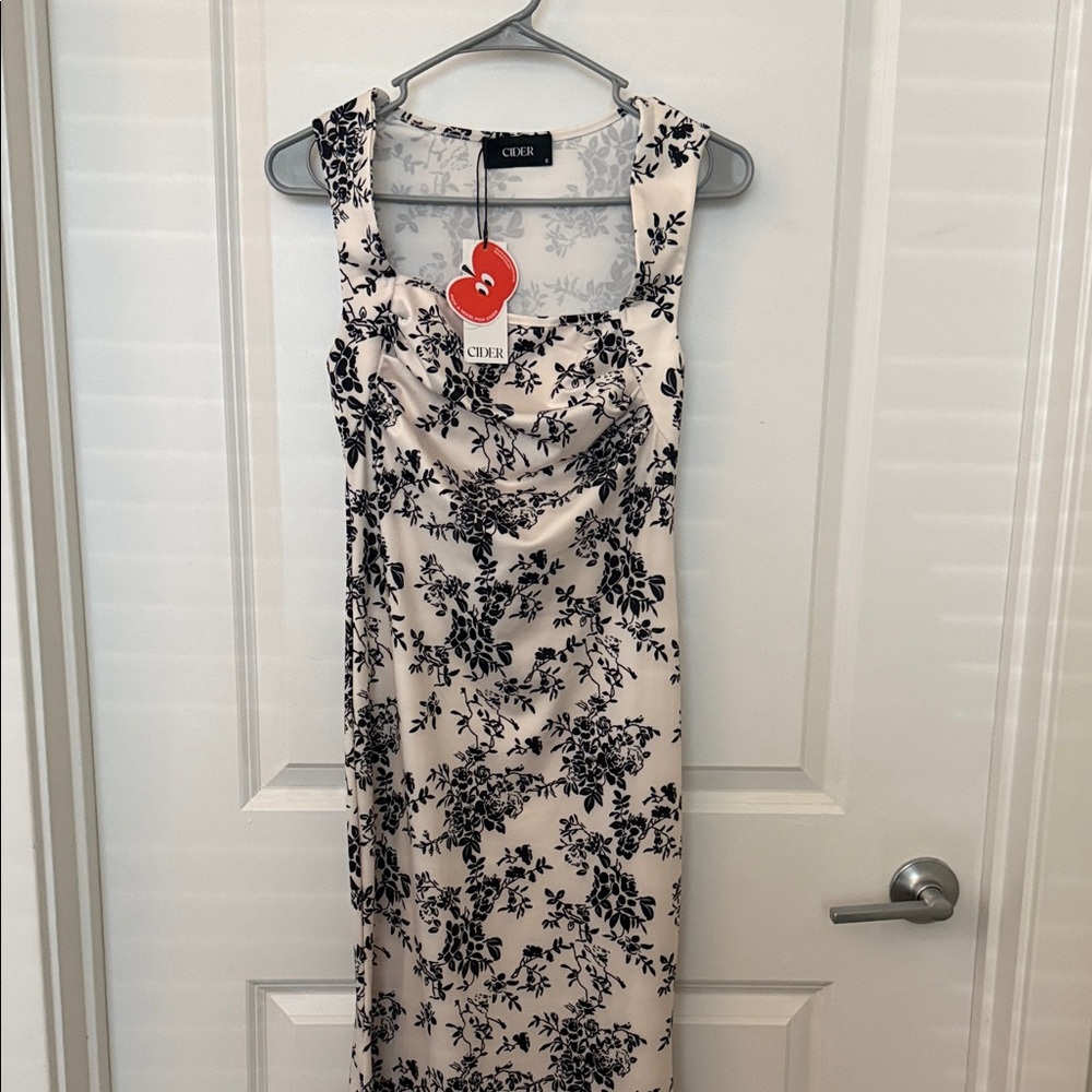NWT! Cider Ivory Midi Dress with Black Floral Print